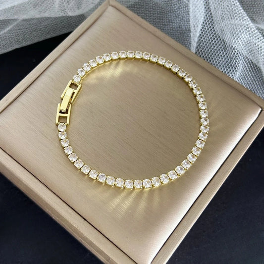 Lujosa pulsera de tenis, mujer.